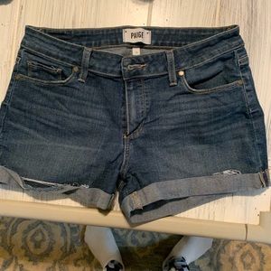 Paige medium wash jean shorts, size 28
